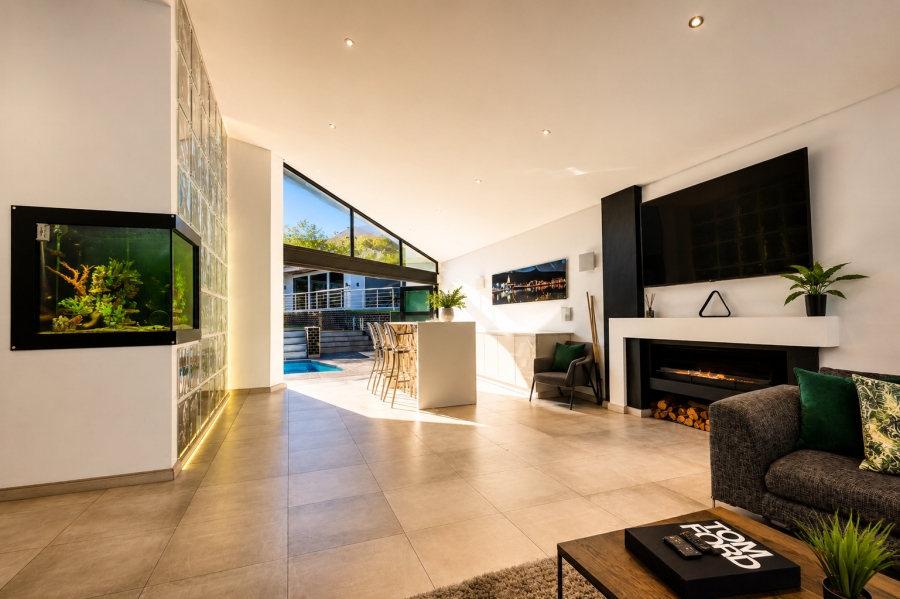 3 Bedroom Property for Sale in Vygeboom Western Cape
